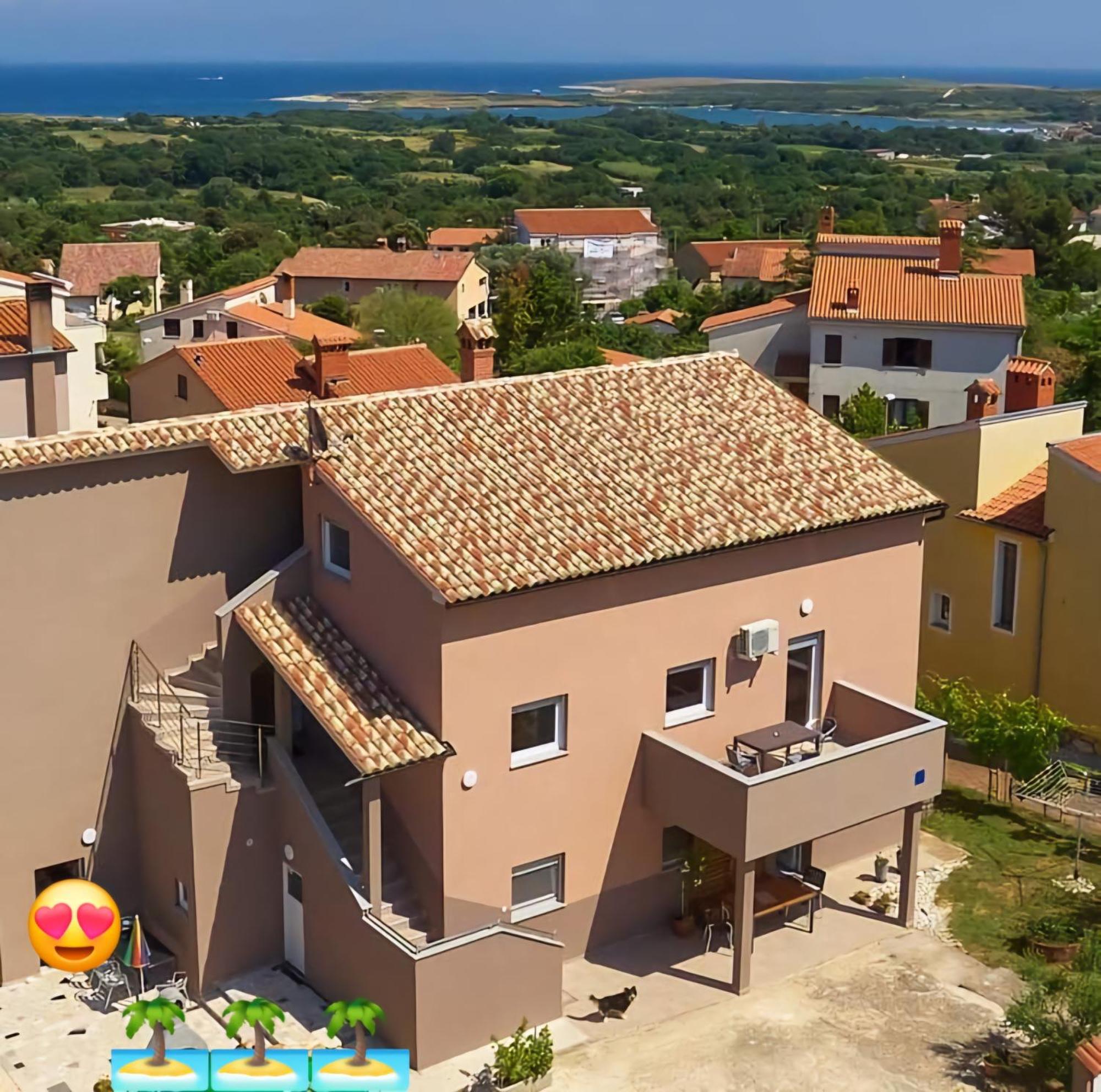 Apartmani B&B Ližnjan Εξωτερικό φωτογραφία