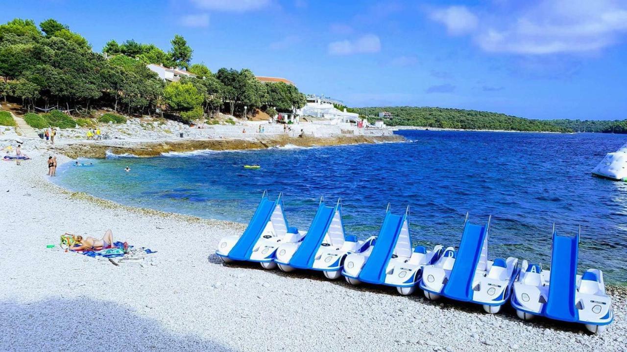 Apartmani B&B Ližnjan Εξωτερικό φωτογραφία