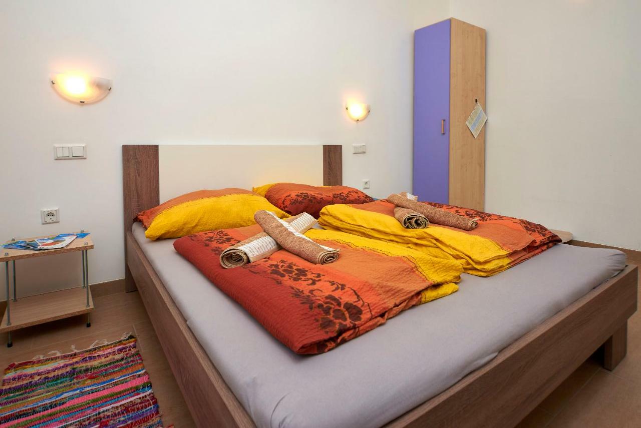 Apartmani B&B Ližnjan Εξωτερικό φωτογραφία
