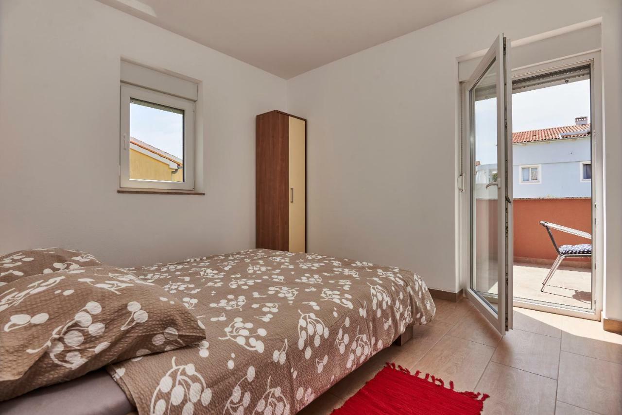 Apartmani B&B Ližnjan Εξωτερικό φωτογραφία